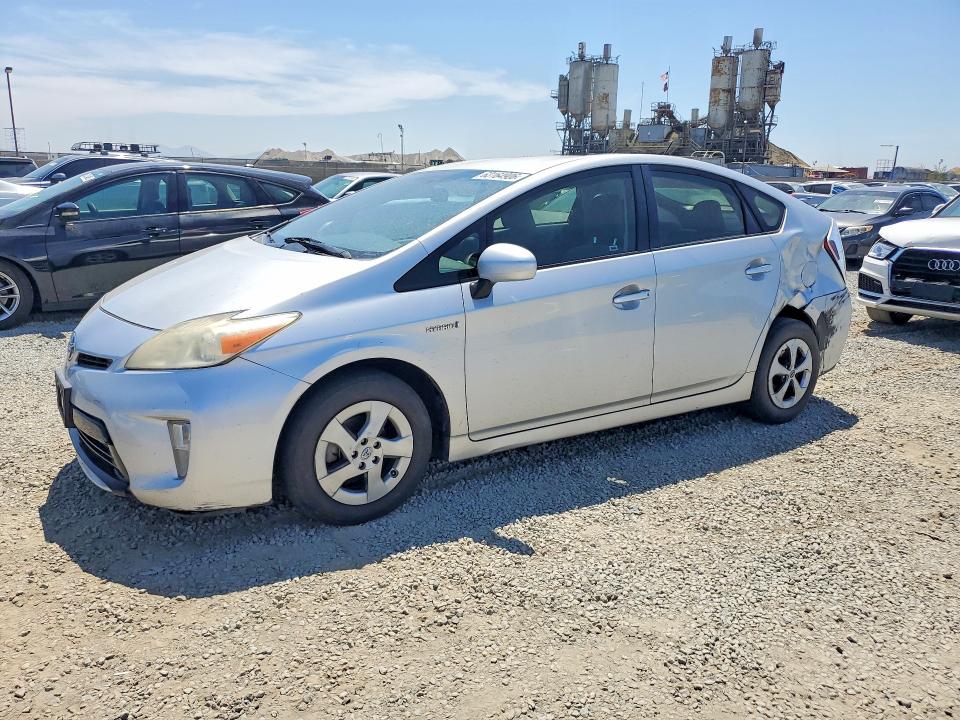 TOYOTA PRIUS 2013 with VIN JTDKN3DU2D1715936 - Photo from auction