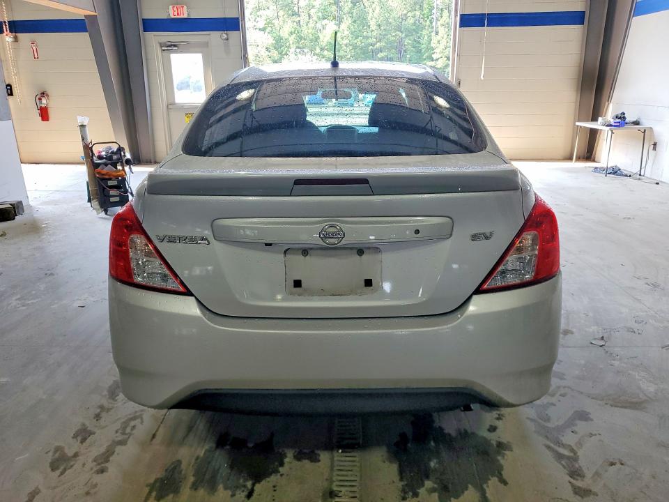 Photo 6 from auction – 2019 NISSAN VERSA with VIN 3N1CN7AP2KL871865