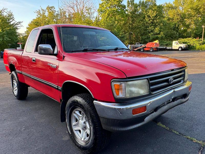 Photo 4 from auction – 1998 TOYOTA T100 with VIN JT4UN24D5W0054589