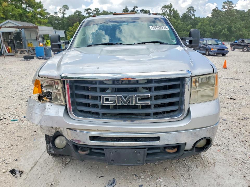 Photo 5 from auction – 2010 GMC SIERRA with VIN 1GT5K0BG6AZ193262