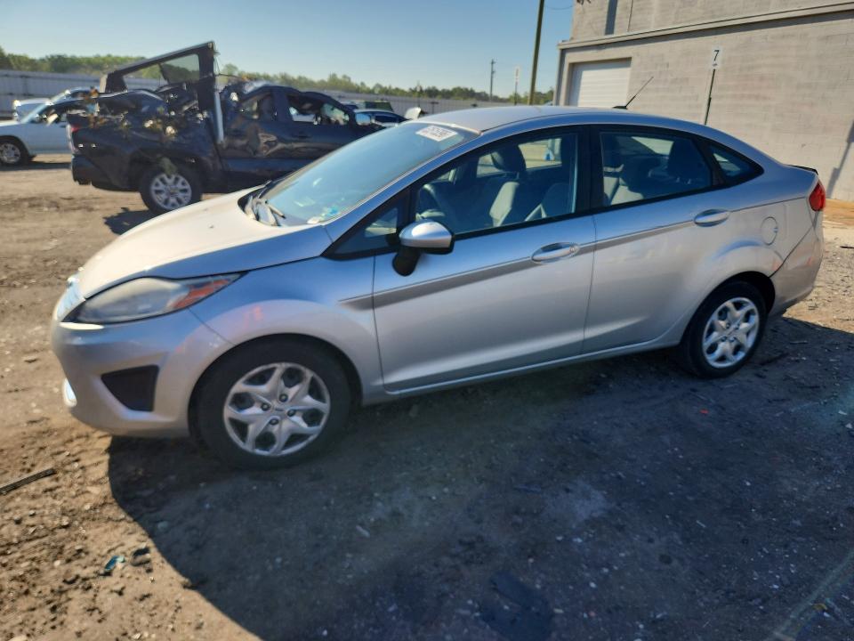 FORD FIESTA 2012 z numerem VIN 3FADP4BJ6CM184412 - Zdjęcie z aukcji