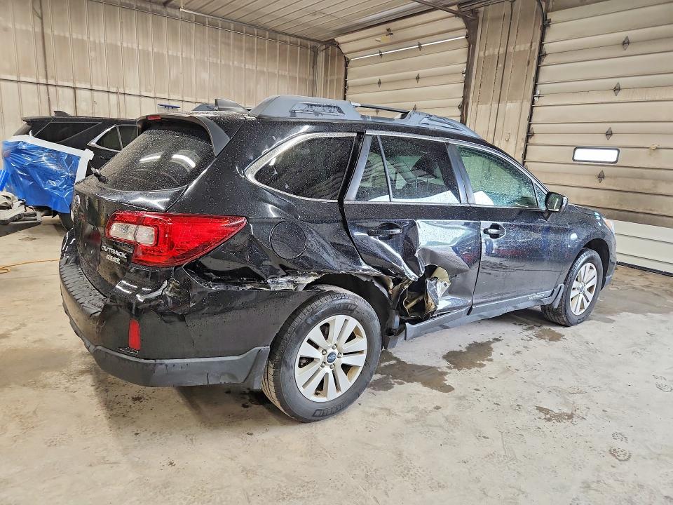Photo 3 from auction – 2017 SUBARU OUTBACK with VIN 4S4BSADC7H3378321