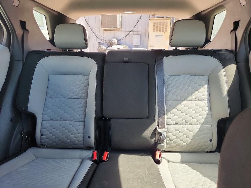 Photo 10 from auction – 2018 CHEVROLET EQUINOX with VIN 3GNAXHEV1JL115091