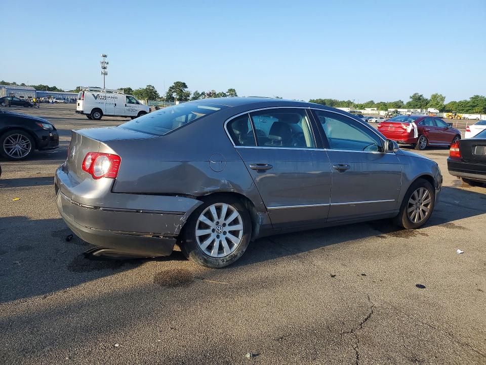Photo 3 from auction – 2008 VOLKSWAGEN PASSAT with VIN WVWJK73C28E217576