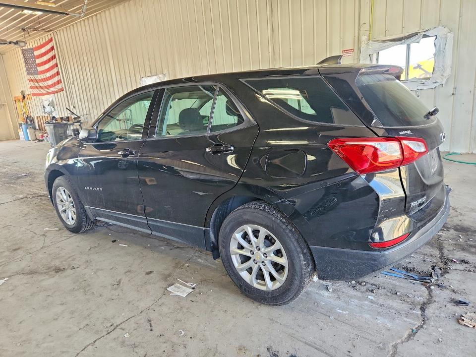 Photo 2 from auction – 2019 CHEVROLET EQUINOX with VIN 2GNAXHEV4K6284172