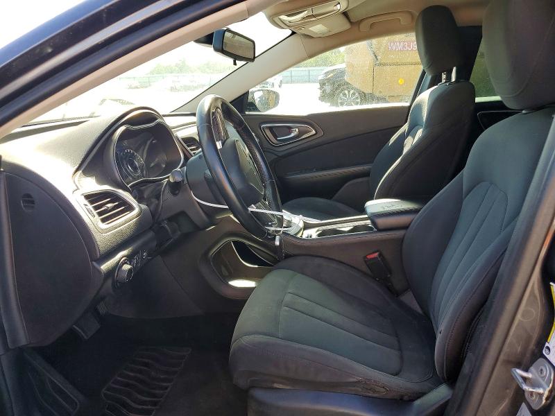 Photo 7 from auction – 2017 CHRYSLER 200 with VIN 1C3CCCFBXHN502452