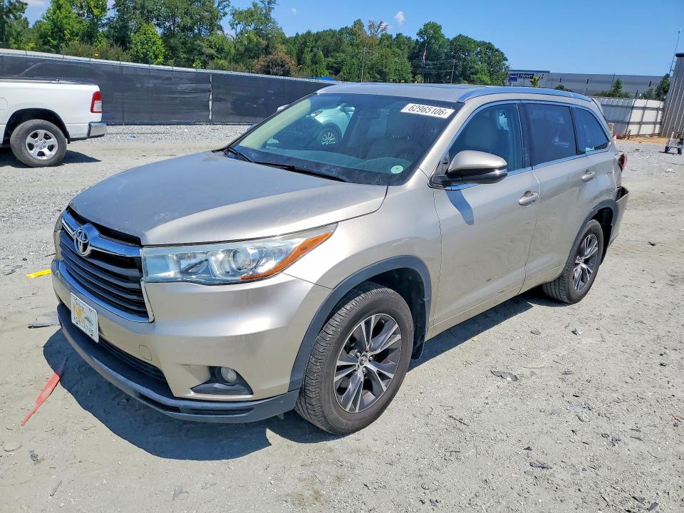 TOYOTA HIGHLANDER 2016 z numerem VIN 5TDJKRFH1GS274735 - Zdjęcie z aukcji