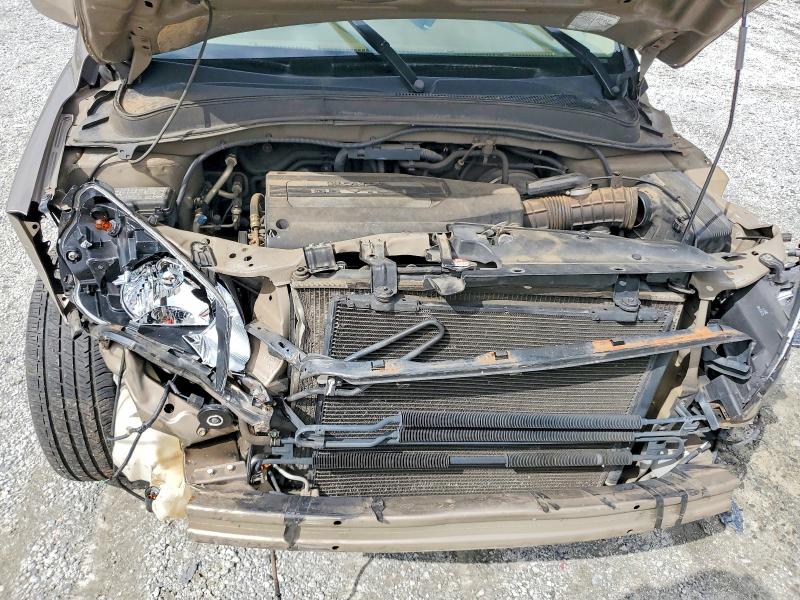 Photo 12 from auction – 2004 HONDA PILOT with VIN 2HKYF18524H557122