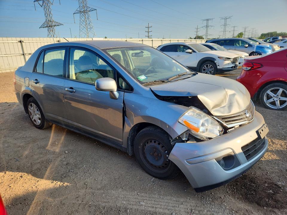 Photo 4 from auction – 2010 NISSAN VERSA with VIN 3N1BC1AP5AL384088