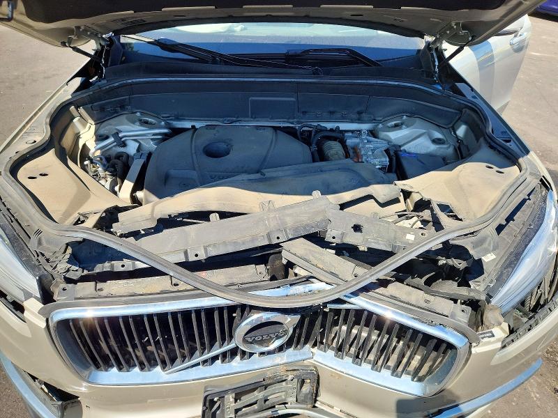 Photo 11 from auction – 2016 VOLVO XC90 with VIN YV4BC0PK1G1080904