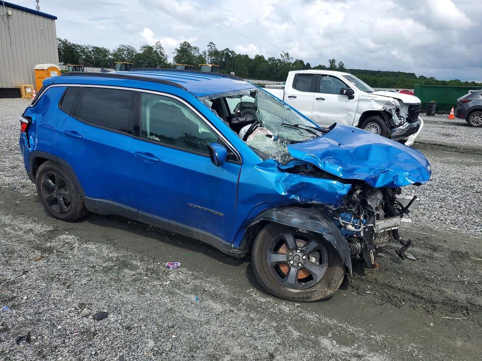 Снимка 4 от търг – 2018 JEEP COMPASS с VIN 3C4NJCBB2JT137674