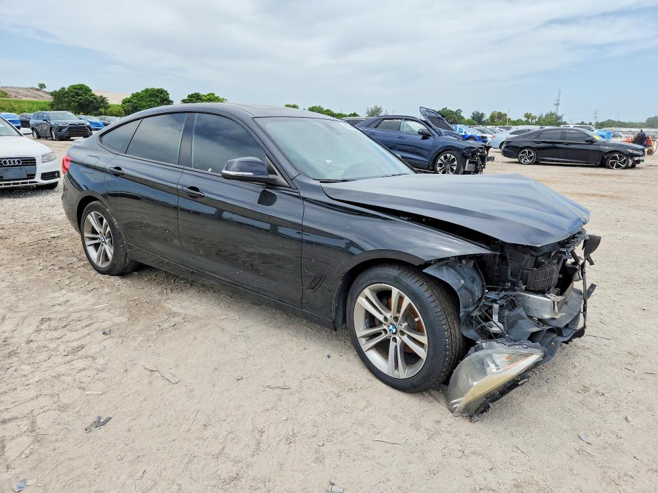 Photo 4 from auction – 2016 BMW 328 with VIN WBA8Z5C5XGG500274