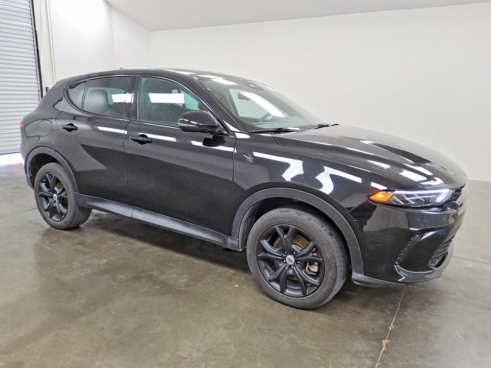 Photo 4 from auction – 2023 DODGE HORNET with VIN ZACNDFAN7P3A05425