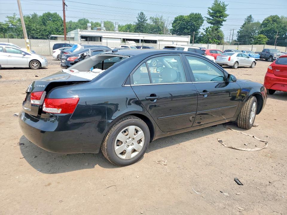 Photo 3 from auction – 2008 HYUNDAI SONATA with VIN 5NPET46C88H352635
