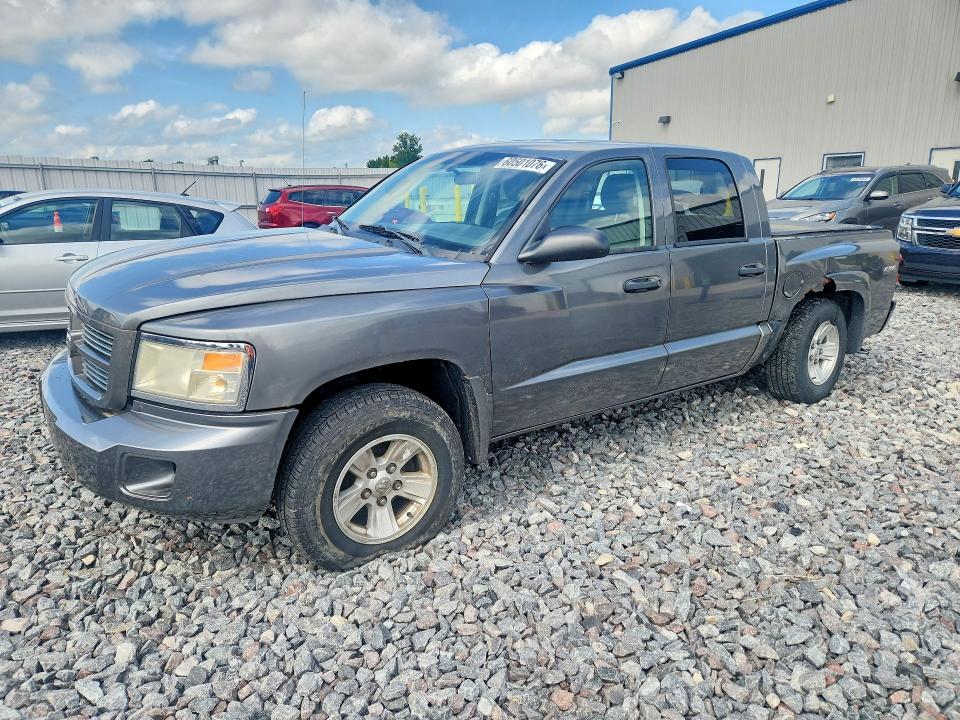 Фото 1 с аукциона – 2011 DODGE DAKOTA с VIN 1D7RW3GK1BS676436