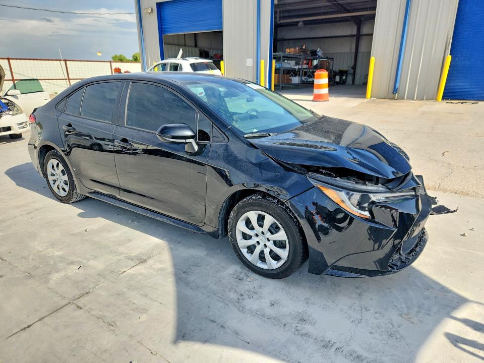 Photo 4 from auction – 2022 TOYOTA COROLLA with VIN 5YFEPMAE8NP354204