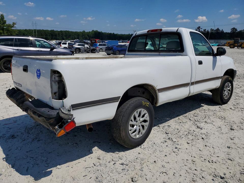 Снимка 3 от търг – 2001 TOYOTA TUNDRA с VIN 5TBJN32181S193275