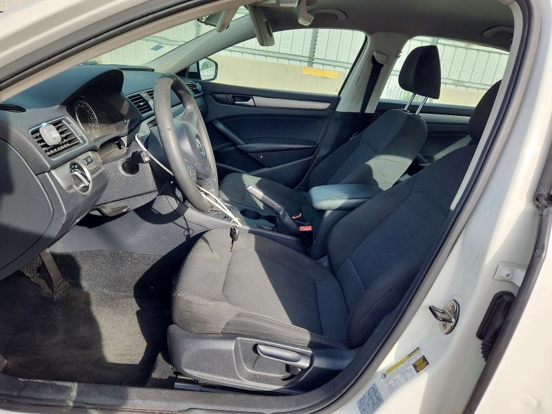 Photo 7 from auction – 2014 VOLKSWAGEN PASSAT with VIN 1VWAP7A32EC010324