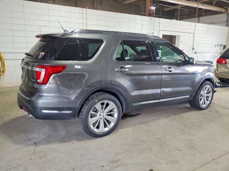Photo 3 from auction – 2018 FORD EXPLORER with VIN 1FM5K8F87JGC82587
