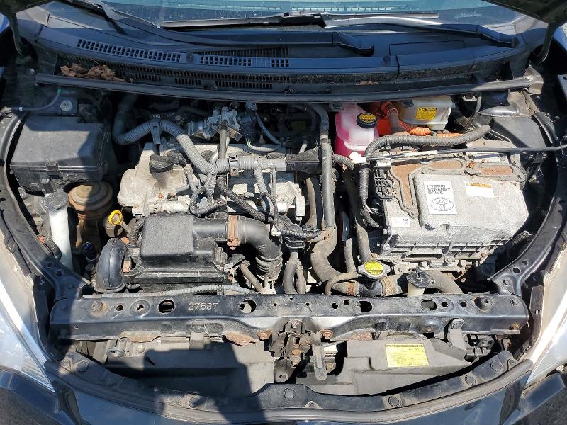 Photo 11 from auction – 2014 TOYOTA PRIUS C with VIN JTDKDTB37E1068951