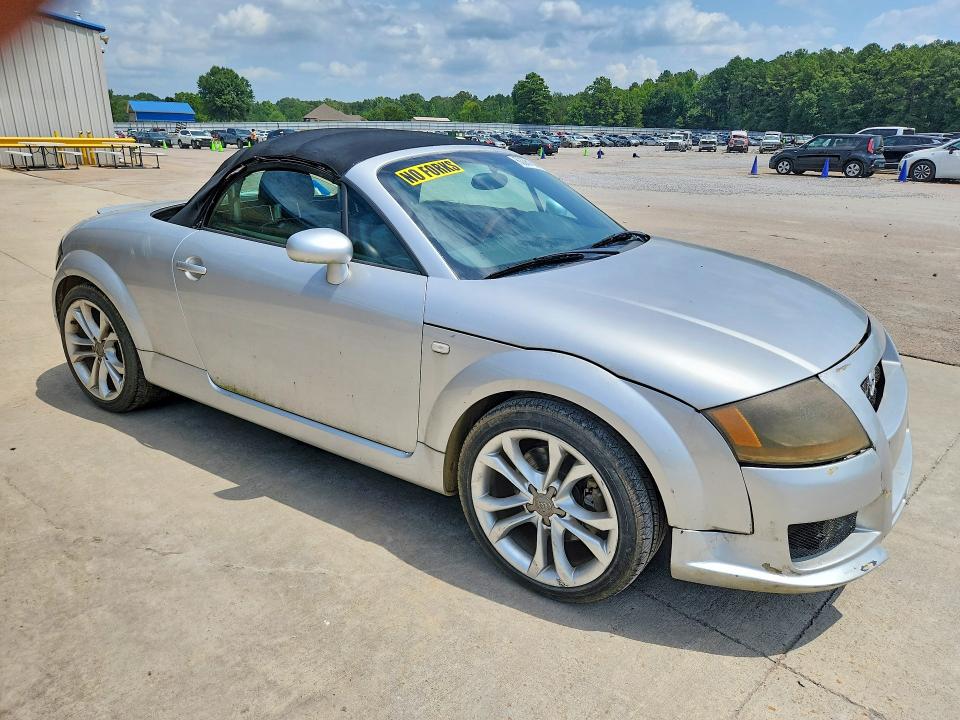 Photo 4 from auction – 2001 AUDI TT with VIN TRUUT28N411017566