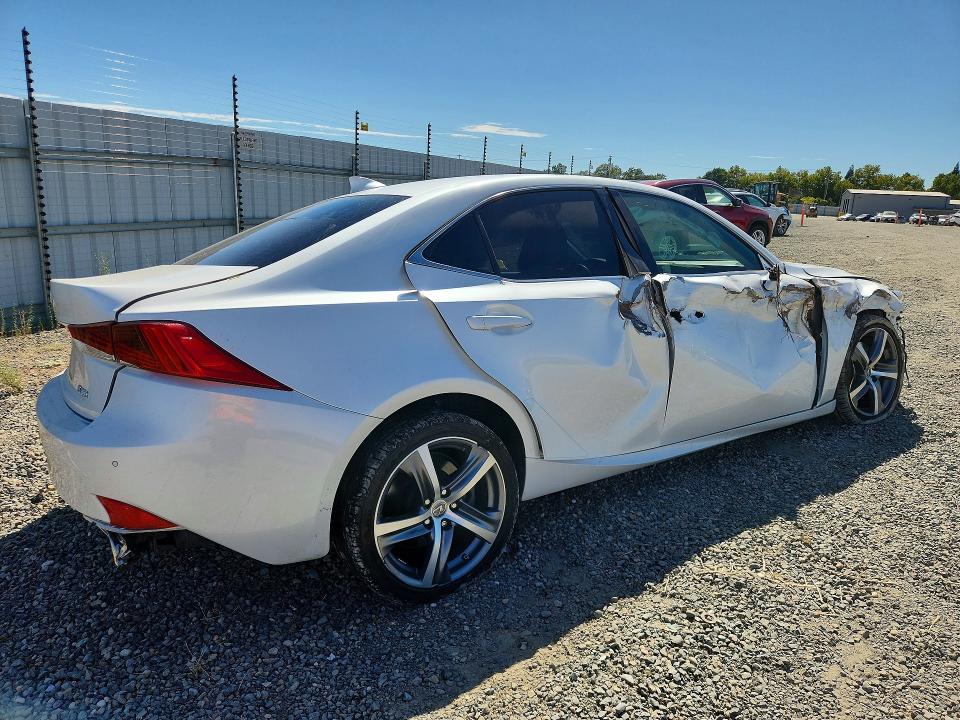 Photo 3 from auction – 2018 LEXUS IS with VIN JTHBA1D23J5063944