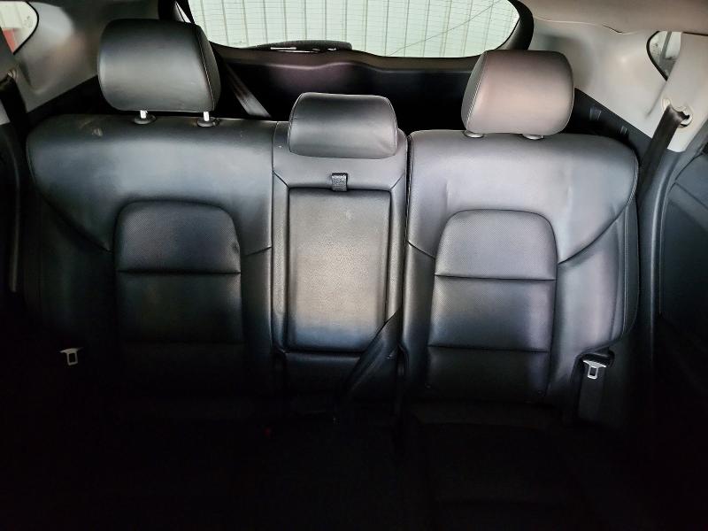 Photo 10 from auction – 2016 HYUNDAI TUCSON with VIN KM8J33A2XGU091869