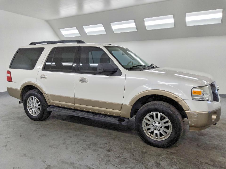Photo 4 from auction – 2012 FORD EXPEDITION with VIN 1FMJU1J59CEF10097