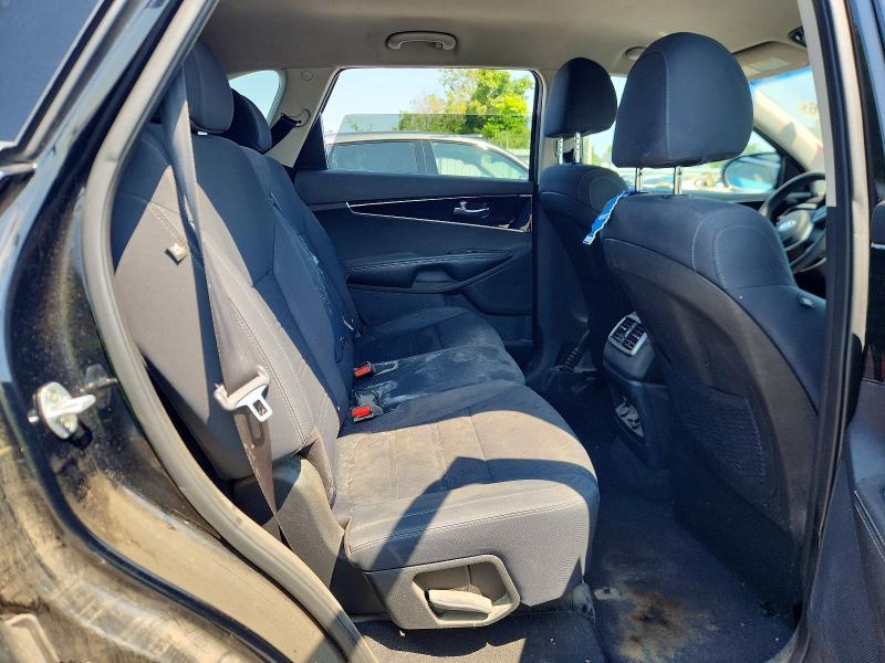 Photo 11 from auction – 2019 KIA SORENTO with VIN 5XYPGDA35KG435152