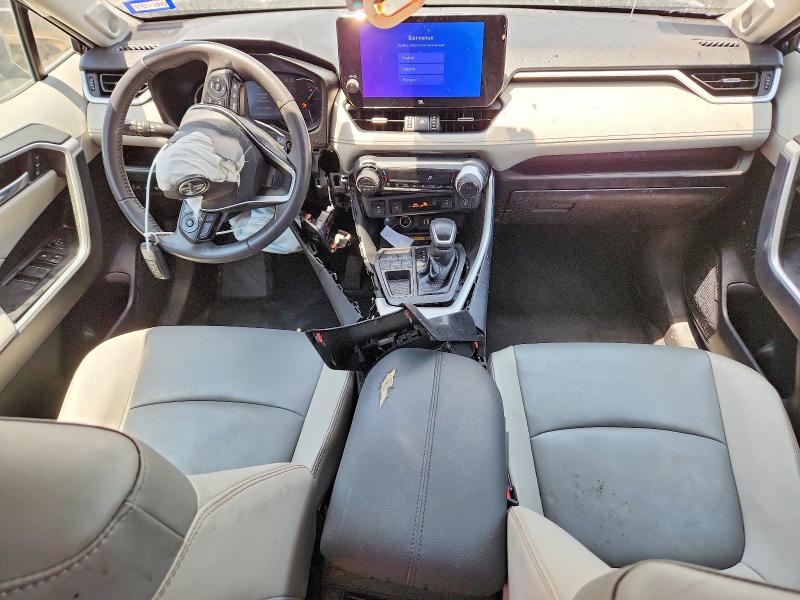Photo 8 from auction – 2023 TOYOTA RAV4 with VIN 2T3C1RFV1PW265727