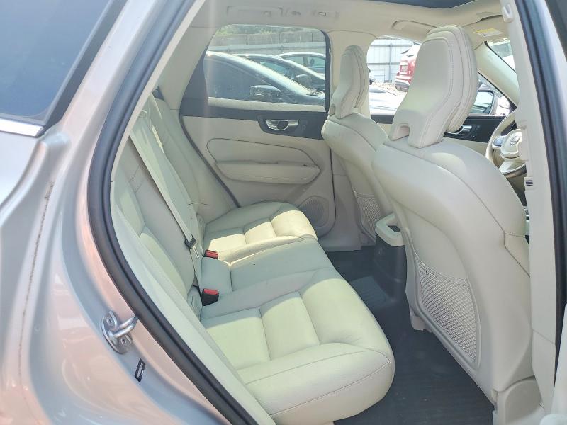 Photo 11 from auction – 2022 VOLVO XC60 with VIN YV4H60DZ0N1070400
