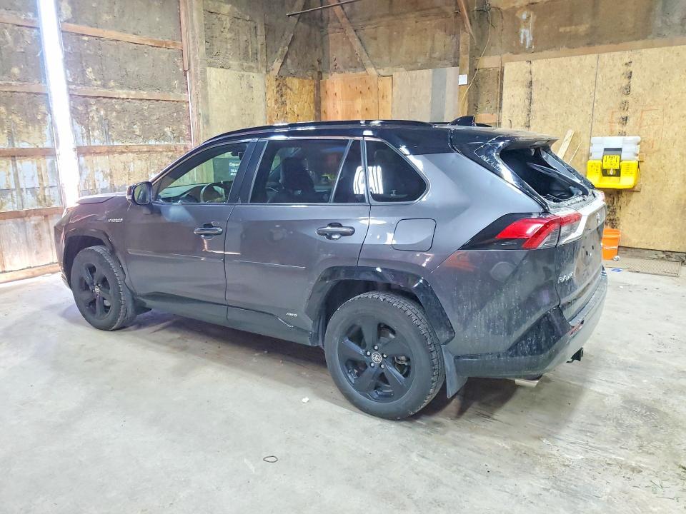 Photo 2 from auction – 2020 TOYOTA RAV4 with VIN JTMEWRFV9LJ037221