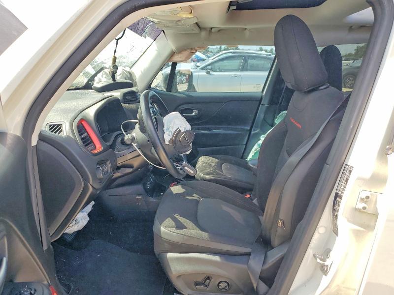 Photo 7 from auction – 2016 JEEP RENEGADE with VIN ZACCJBCT9GPD28968