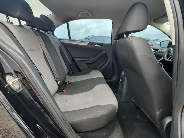 Photo 10 from auction – 2017 VOLKSWAGEN JETTA S with VIN 3VW2B7AJXHM212364