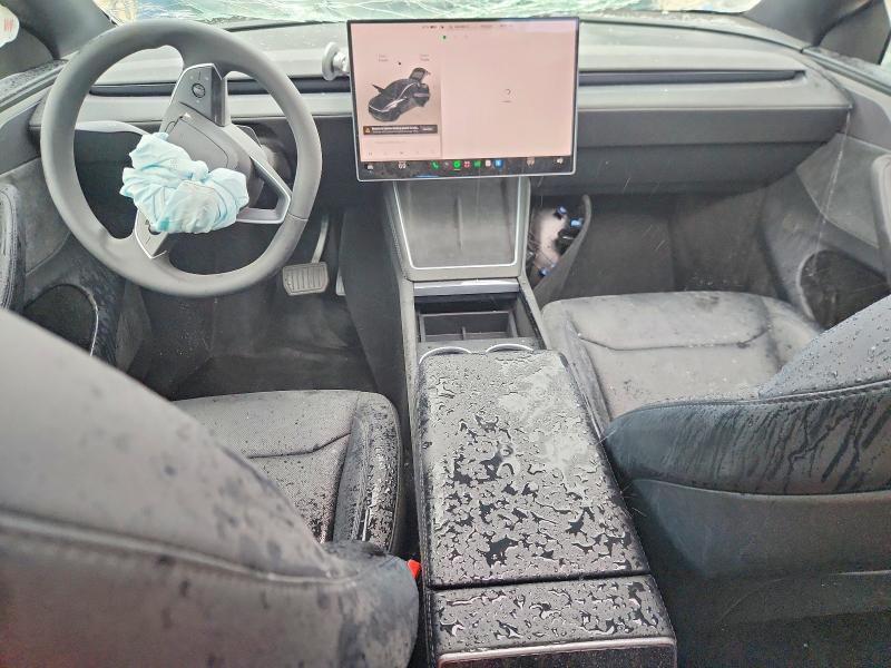 Снимка 8 от търг – 2026 TESLA MODEL Y с VIN 7SAYGDEE9TA636383