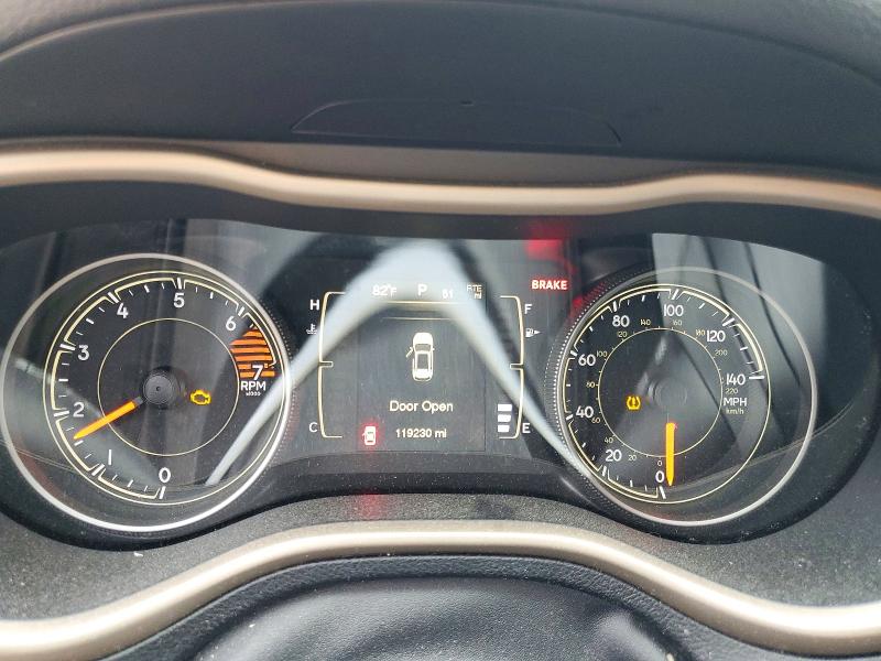 Photo 9 from auction – 2016 JEEP CHEROKEE with VIN 1C4PJLCB9GW200473