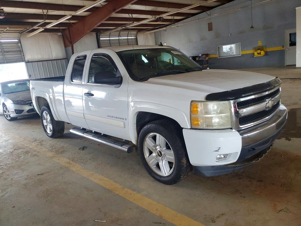 Photo 4 from auction – 2008 CHEVROLET SILVERADO with VIN 2GCEK19J781319199