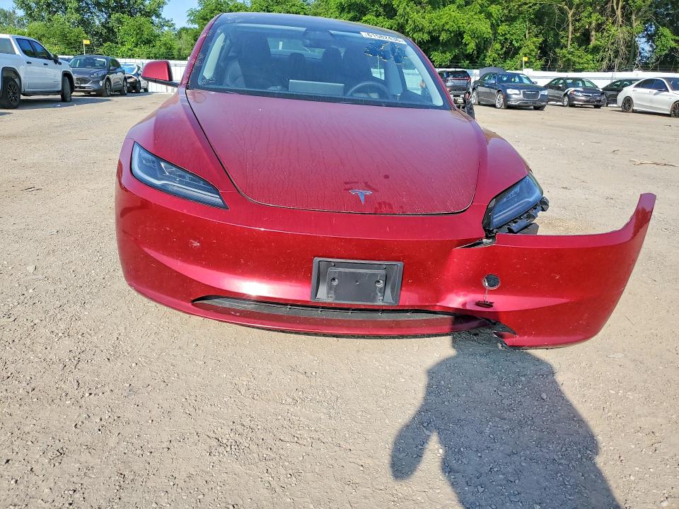 Foto 5 de la subasta – 2024 TESLA MODEL 3 con VIN LRW3E7FA5RC090732