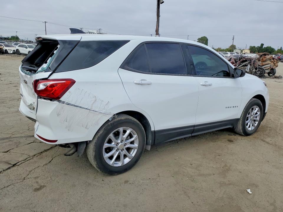 Photo 3 from auction – 2018 CHEVROLET EQUINOX with VIN 3GNAXHEV6JS563042