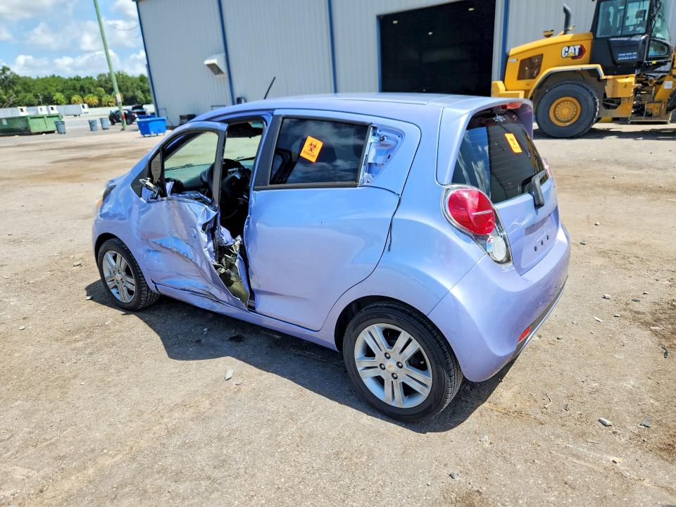 Photo 2 from auction – 2015 CHEVROLET SPARK with VIN KL8CD6S97FC777405
