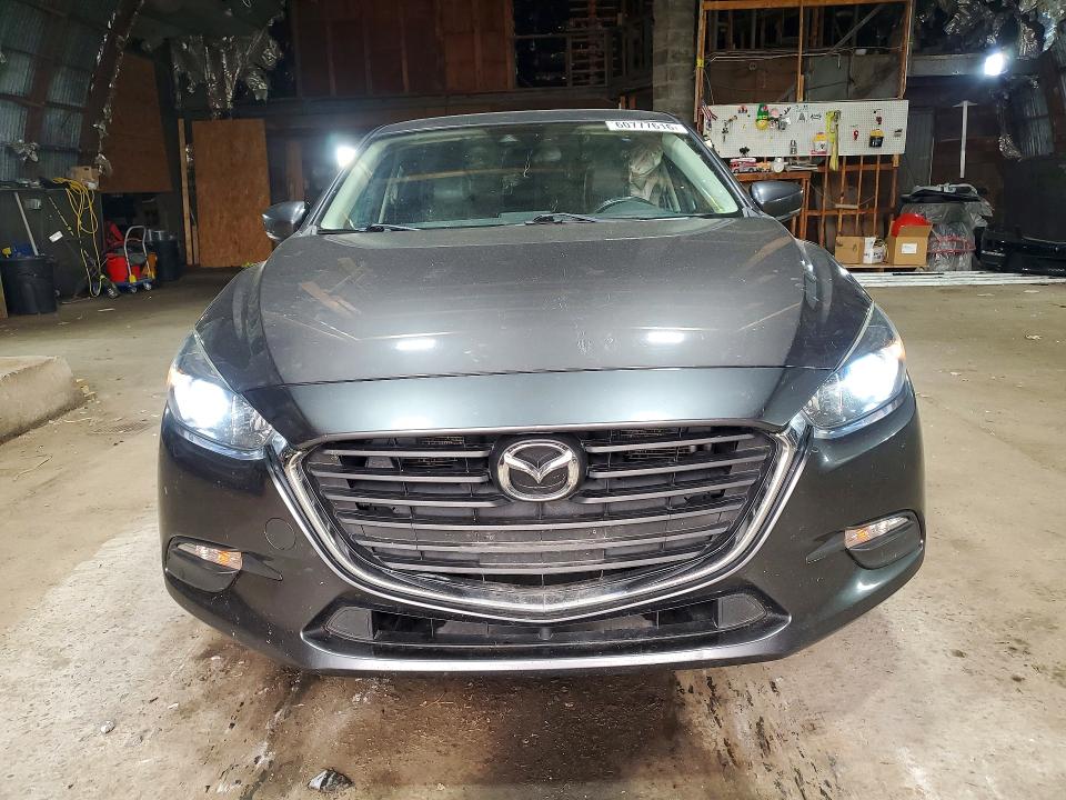 Photo 5 from auction – 2018 MAZDA 3 with VIN 3MZBN1V39JM252621