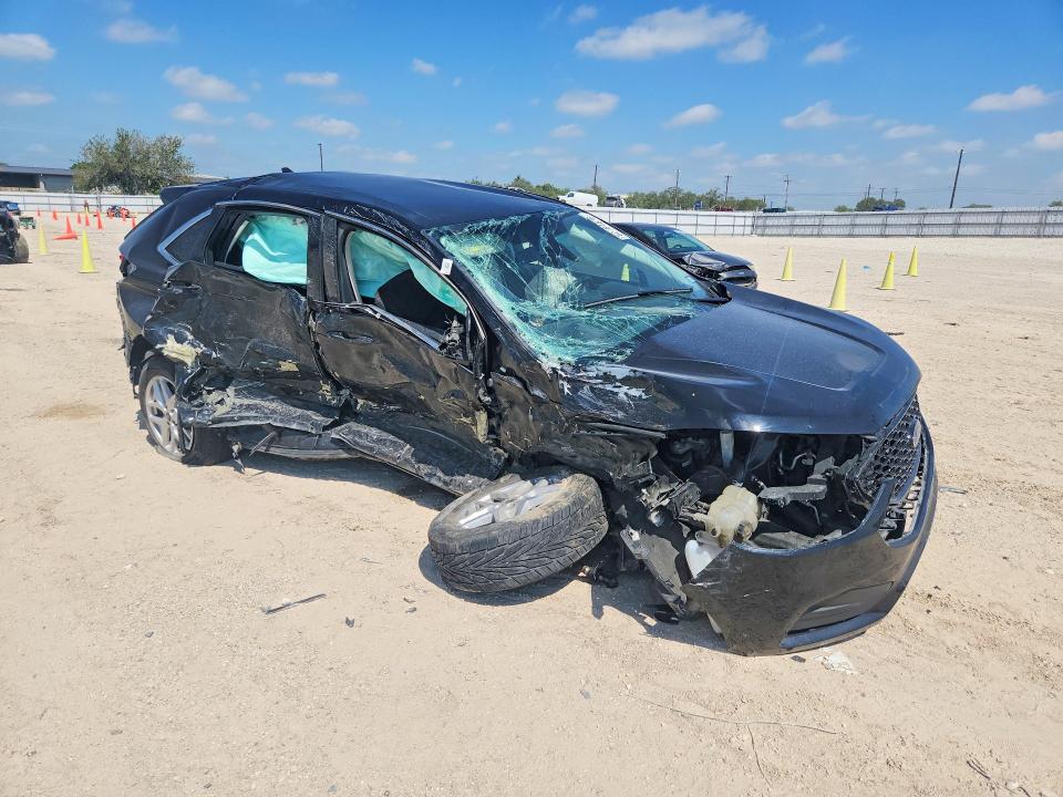 Photo 4 from auction – 2023 FORD EDGE with VIN 2FMPK4J96PBA31528