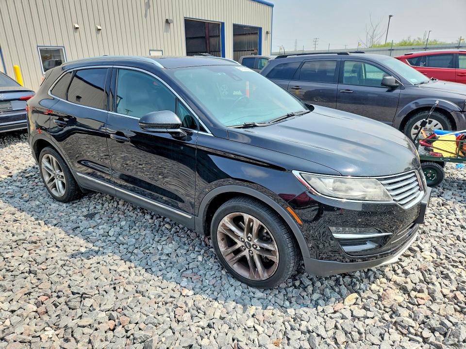 Foto 4 de la subasta – 2017 LINCOLN MKC con VIN 5LMCJ3D91HUL12703
