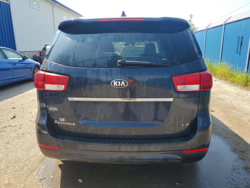 Photo 6 from auction – 2016 KIA SEDONA with VIN KNDMB5C13G6095965