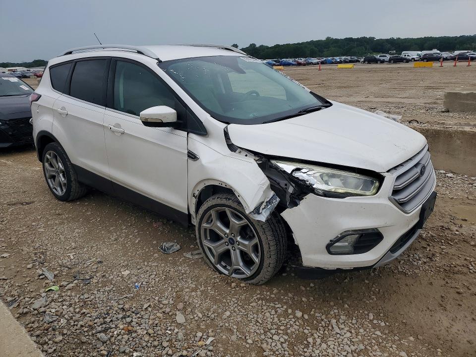 Photo 4 from auction – 2017 FORD ESCAPE with VIN 1FMCU9J99HUA60054