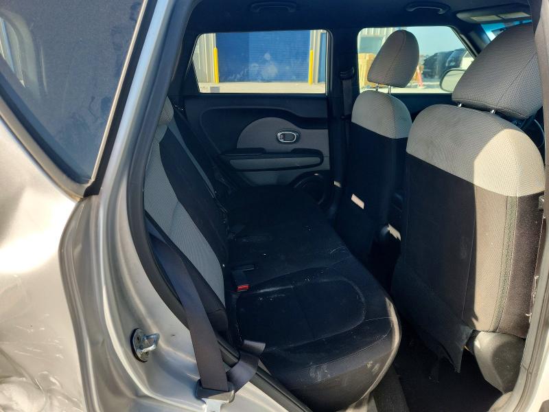 Photo 10 from auction – 2015 KIA SOUL with VIN KNDJN2A27F7817385