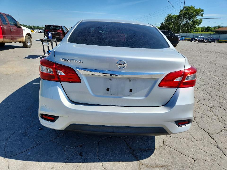 Photo 6 from auction – 2017 NISSAN SENTRA with VIN 3N1AB7AP7HY262931