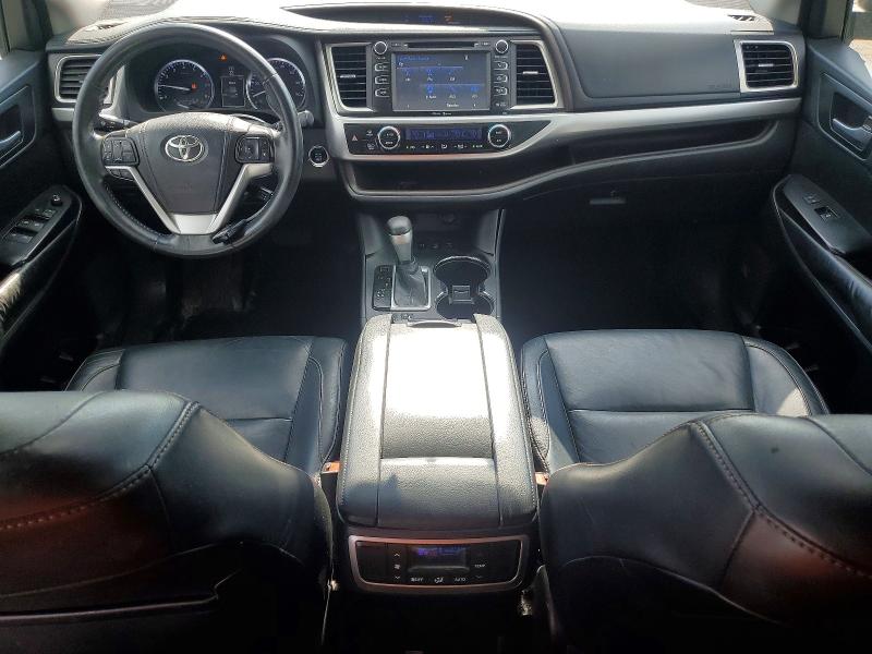 Photo 8 from auction – 2015 TOYOTA HIGHLANDER with VIN 5TDJKRFH2FS131937