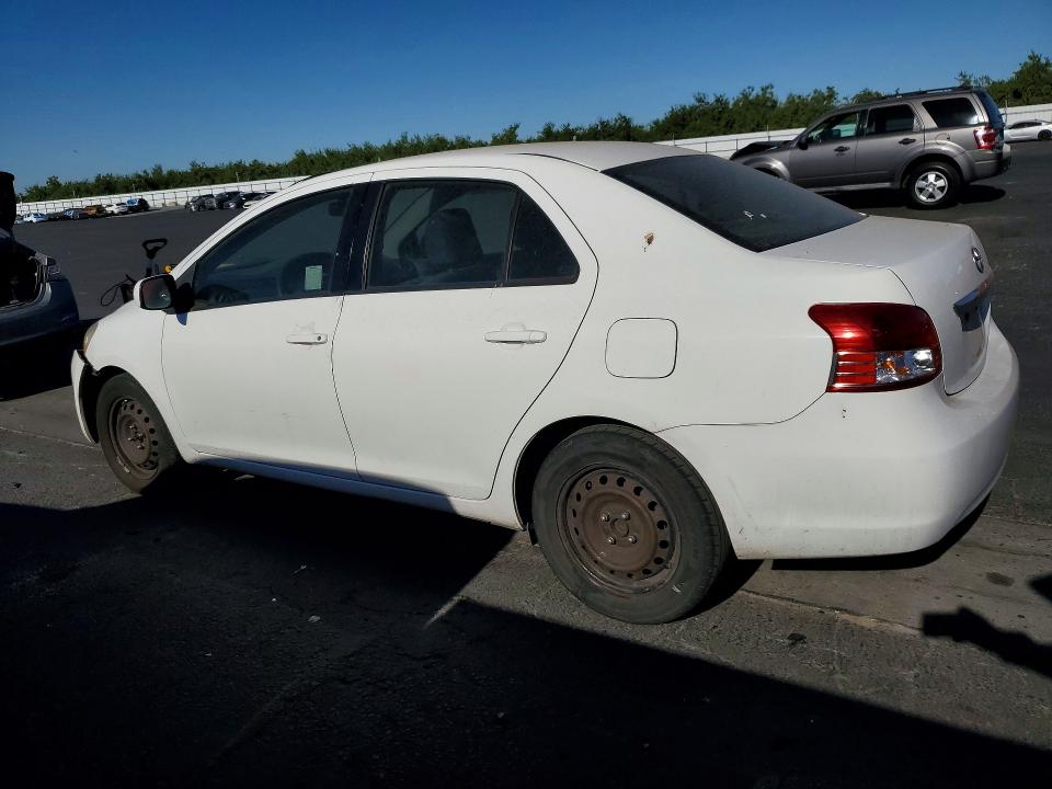 Photo 2 from auction – 2012 TOYOTA YARIS with VIN JTDBT4K35CL010105