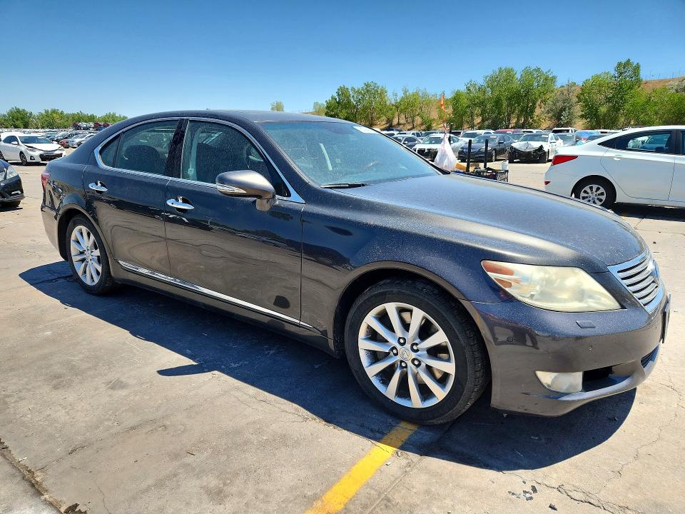 Photo 4 from auction – 2010 LEXUS LS 460 with VIN JTHCL5EF3A5004948